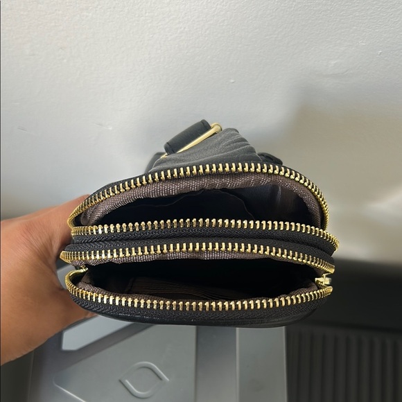 NWOT INICAT Small Crossbody Sling Bags - Picture 5 of 7